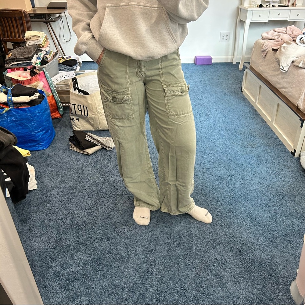 American Eagle Green Cargo Pants